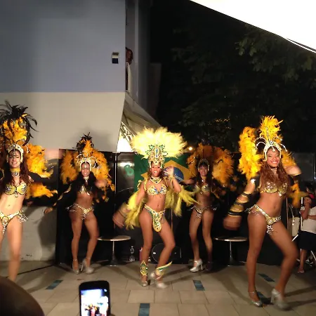 Отель Caraibi 3*