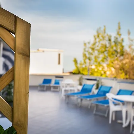 Caraibi Otel 3*